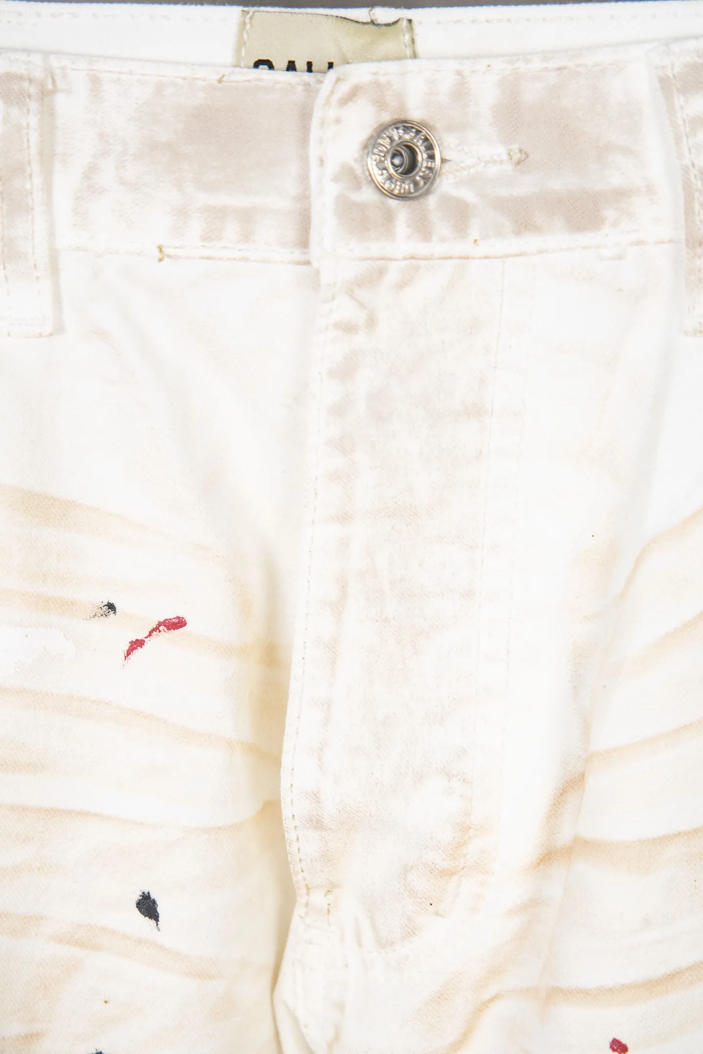 Style number: M394 P280 GALLERY DEPT. Dirty touch, splashed ink, hand-painted graffiti, washed, distressed, damaged, micro-flared casual overalls. Code number: 28 30 32 34 36